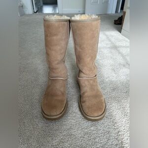 UGG Women's Tan Winter Boots